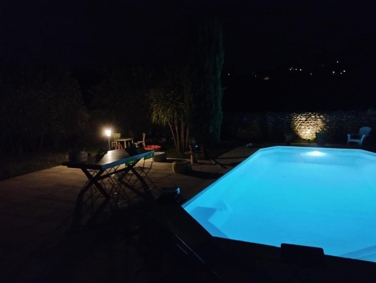 Gite « Les Rives De L'Ardeche » Ucel Eksteriør billede
